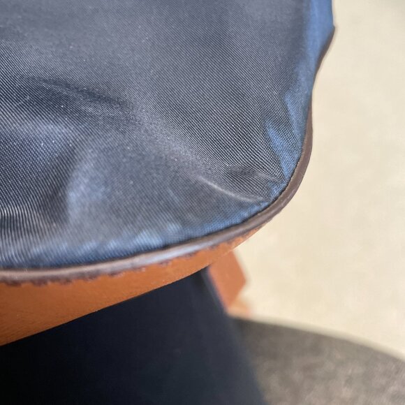 Michael Kors purse - Picture 5 of 11